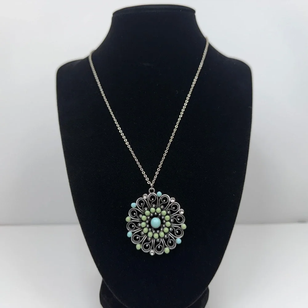 Round Bead Filigree Pendant and Necklace Turquoise Green Acrylic Beads Jewelry
